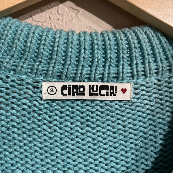 Ciao Lucia | Torino V-Neck Sweater Size: Small - Picture 5 of 7